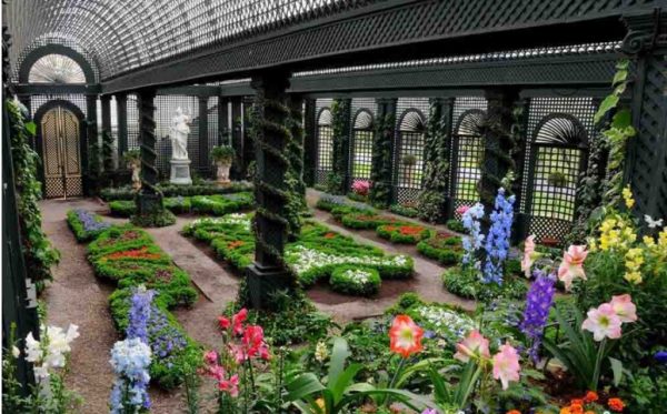 Sân vườn kiểu Pháp, sân vườn đẹp, sân vườn, sân vườn biệt thự, sân vườn mini