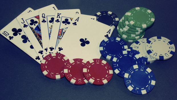 Triple Barrel Poker Là Gì? Những Điều Cơ Bản Cần Phải Nắm Rõ