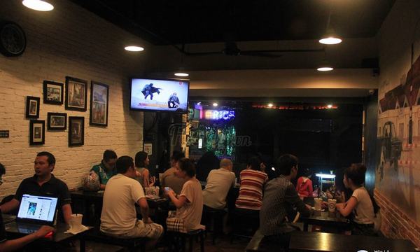 Kết quả hình ảnh cho Top 3 Quán cafe xem bóng đá hay nhất Saigon