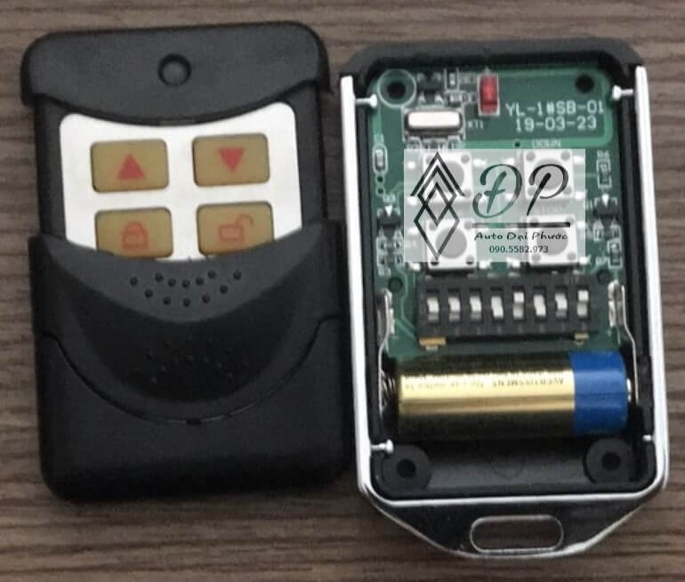Mua remote cửa cuốn YH tại Quận Bình Tân - Auto Đại Phước