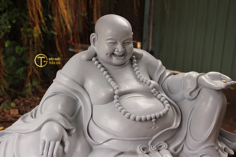 Hình ảnh tượng Phật Di Lặc bằng nhựa composite đẹp nhất 2021.